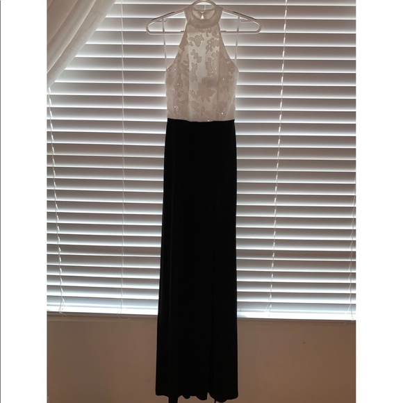 Sz 3/4  , Sequin High Neck , Black/White Gown EUC - Picture 3 of 4